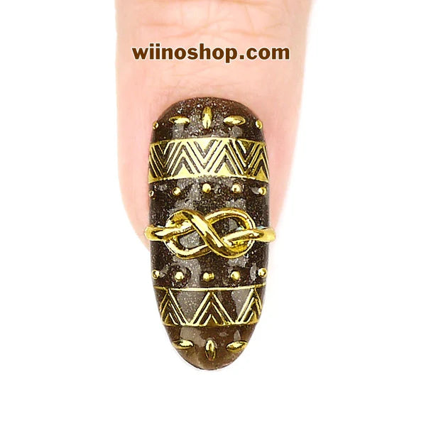 Gold Pattern Nail